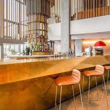 Pullman Abidjan Hotel Bagian luar foto