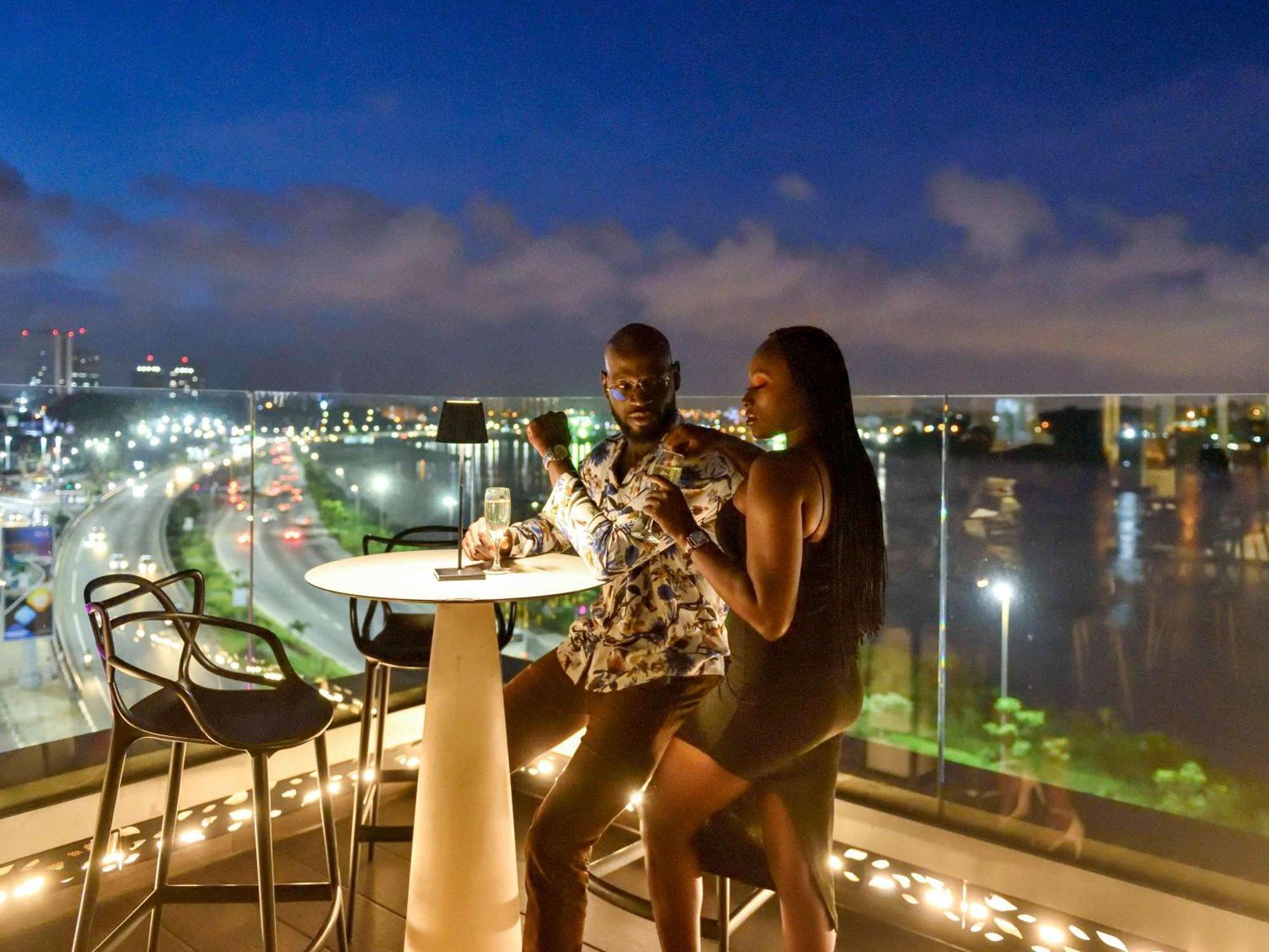 Pullman Abidjan Hotel Bagian luar foto