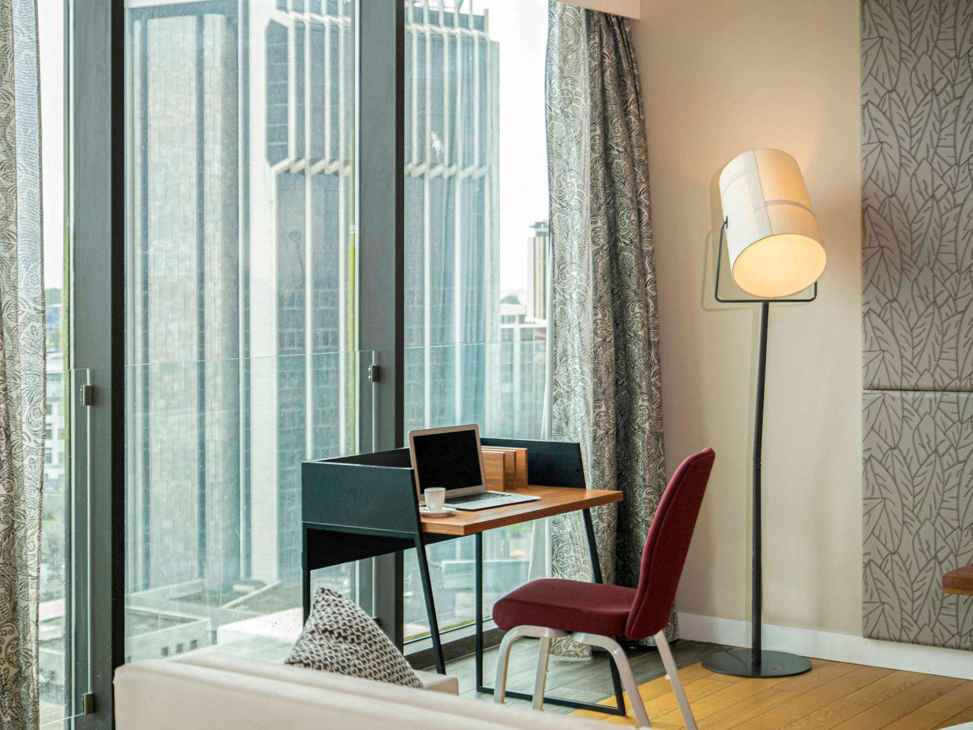 Pullman Abidjan Hotel Bagian luar foto