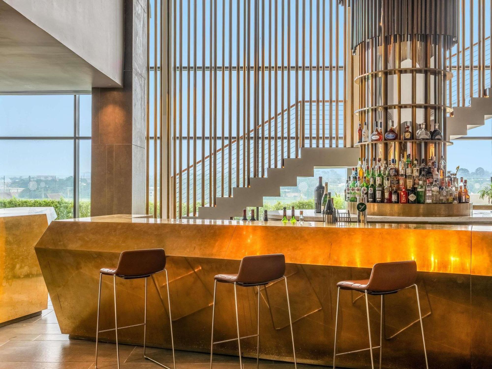 Pullman Abidjan Hotel Bagian luar foto